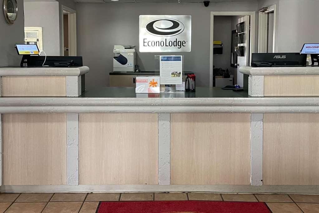Econo Lodge 조지타운 내부 사진