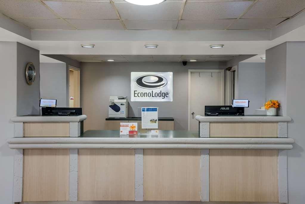 Econo Lodge 조지타운 내부 사진