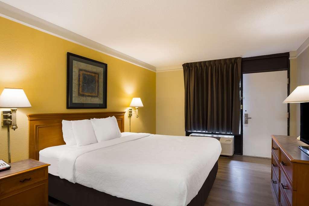 Econo Lodge 조지타운 객실 사진